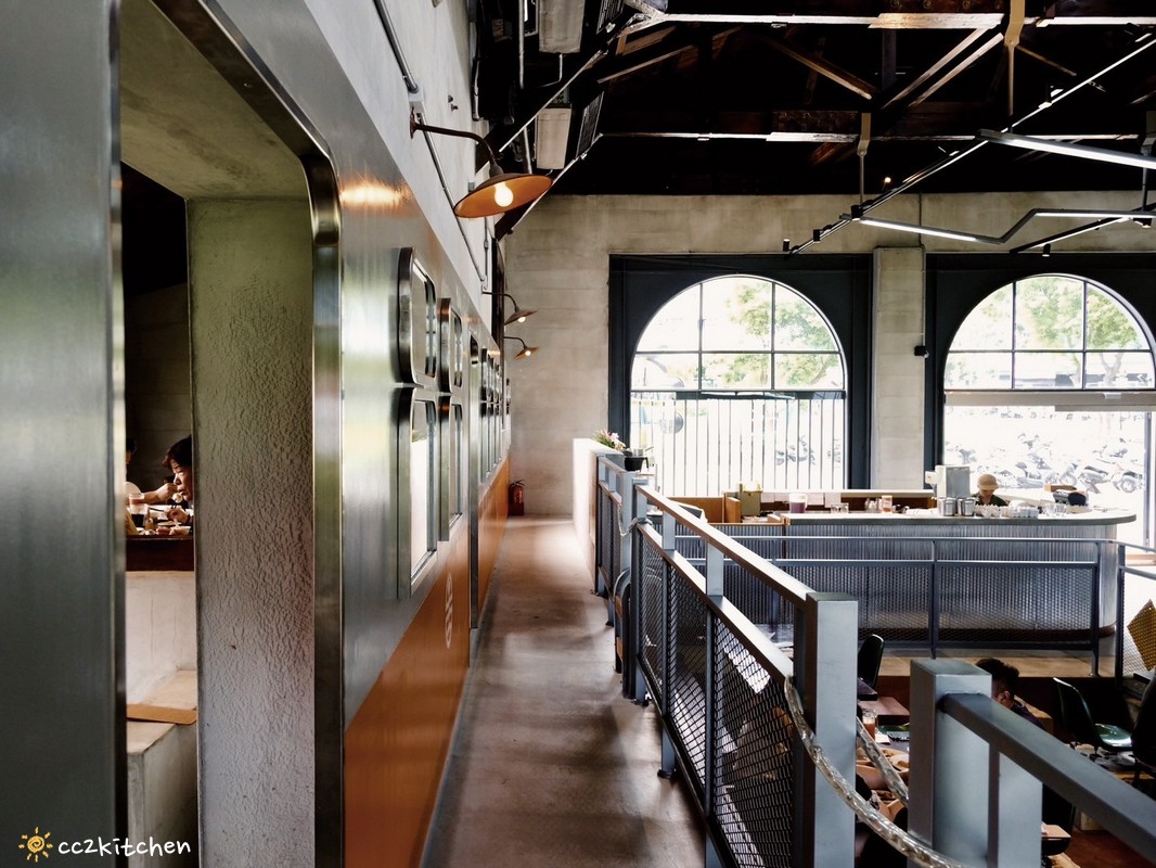 台東美食新地標「機關車庫Tea House 1917」進駐台東百年火車倉庫!主打一鴨三吃、米其林三星頤宮甜品、各式港點。 - 第6張圖