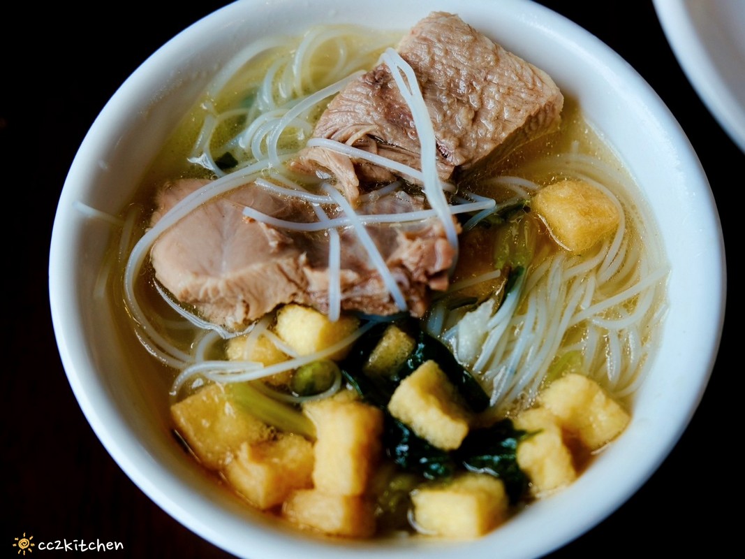 台東美食新地標「機關車庫Tea House 1917」進駐台東百年火車倉庫!主打一鴨三吃、米其林三星頤宮甜品、各式港點。 - 第31張圖