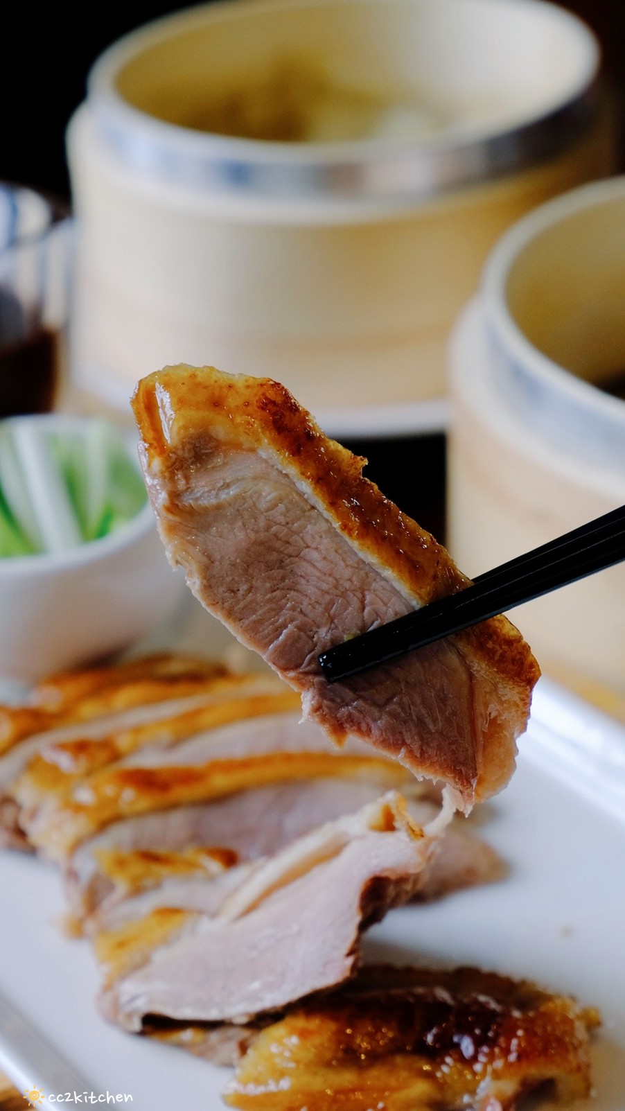 台東美食新地標「機關車庫Tea House 1917」進駐台東百年火車倉庫!主打一鴨三吃、米其林三星頤宮甜品、各式港點。 - 第21張圖