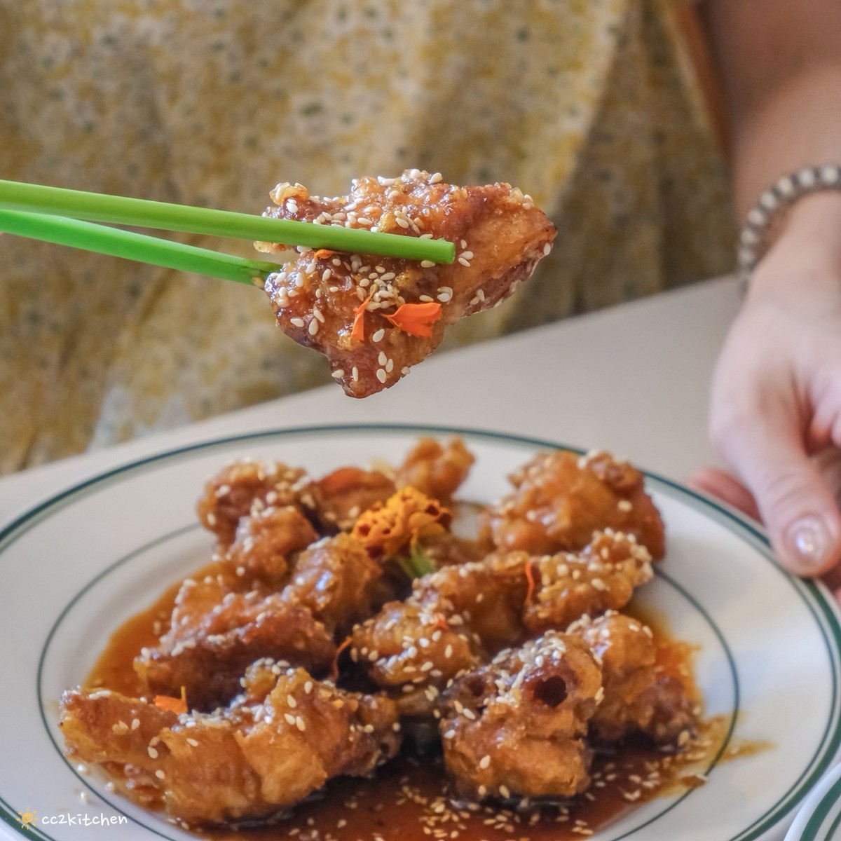 屏東恆春美食推薦「虎炊稻 Höo Triptown 臺菜沙龍」一開店就客滿的墾丁超人氣台菜餐廳!氣派辦桌菜適合多人聚餐,還有KTV包廂歡唱超Chill! - 第79張圖