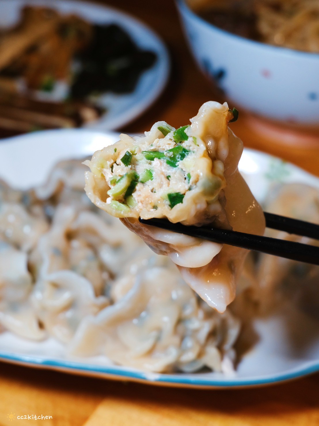 台東隱藏版超大顆爆餡手工水餃!「豐里食堂」安東塑膠旁的眷村味麵食館,藝人常常造訪的隱藏版食堂,賣著大顆又好吃的手工水餃、美味的紅燒牛肉拉麵! - 第36張圖