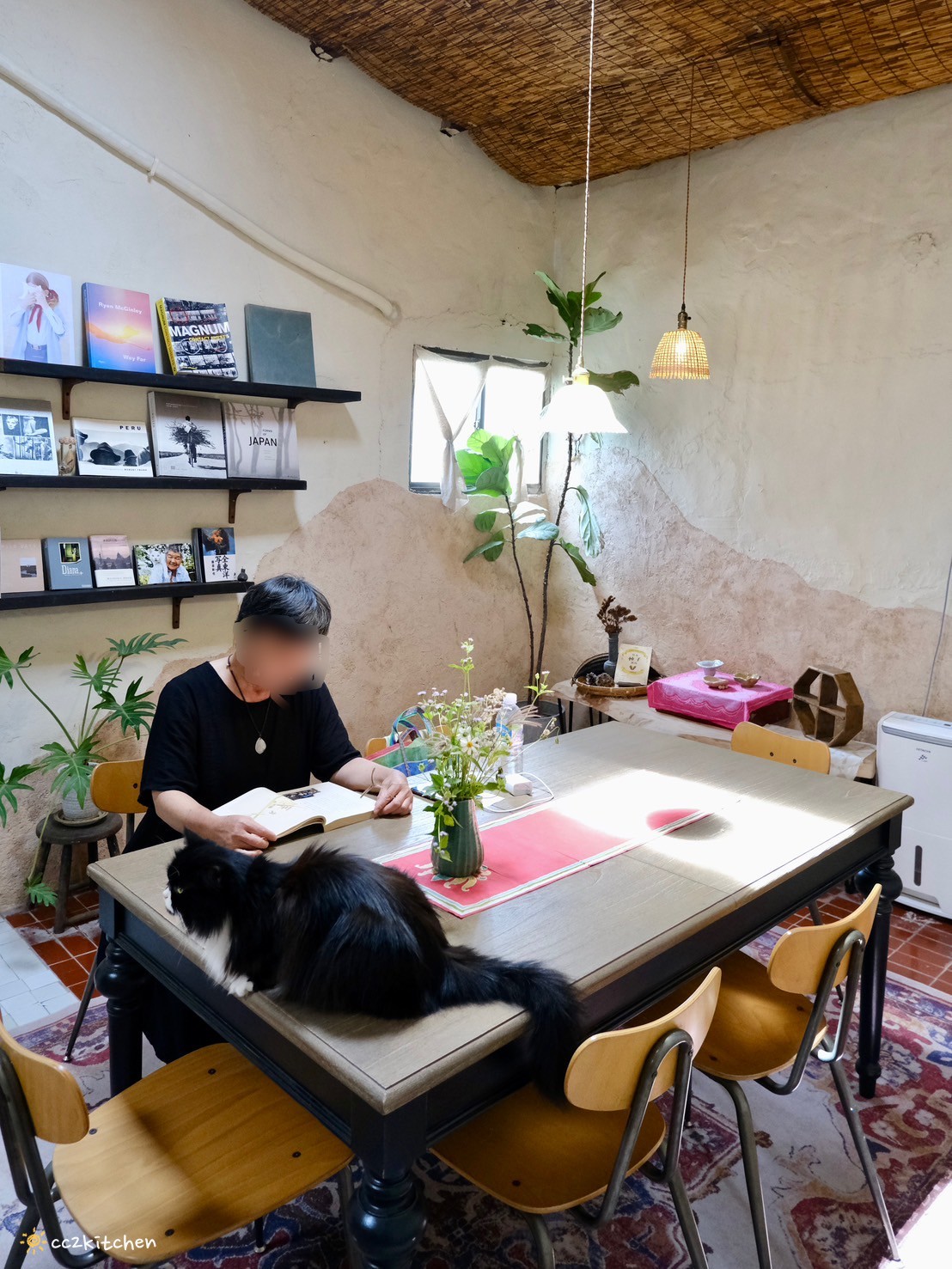 台東鹿野秘境咖啡廳「南島百合Lily Of Island Eatery」,隱身在鹿野中興崗哨旁的鄉村風療癒系小店,提供咖啡、茶酒、現打果汁與友善土地蔬食料理。 - 第32張圖
