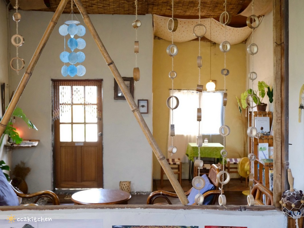 台東鹿野秘境咖啡廳「南島百合Lily Of Island Eatery」,隱身在鹿野中興崗哨旁的鄉村風療癒系小店,提供咖啡、茶酒、現打果汁與友善土地蔬食料理。 - 第25張圖