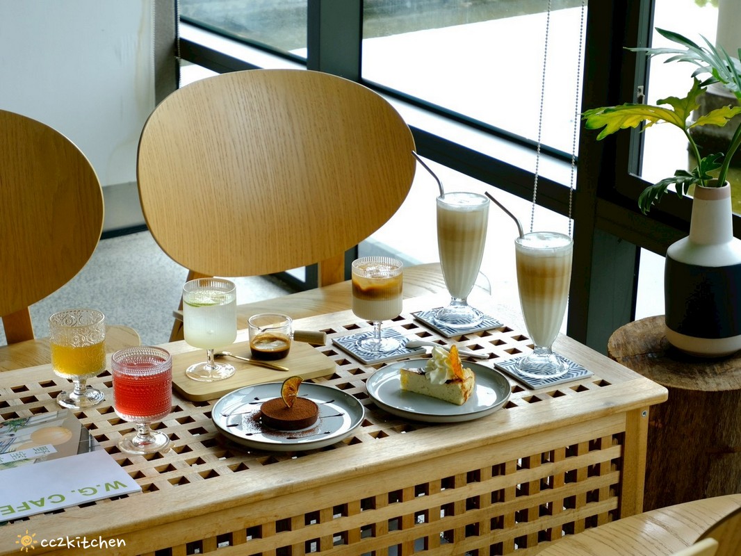 隱藏在台東美術館裡的最美咖啡廳!「野室珈琲W.G.cafe」,挑高空間與自然光打造通透氛圍,一邊用餐一邊欣賞綠意~ - 第47張圖