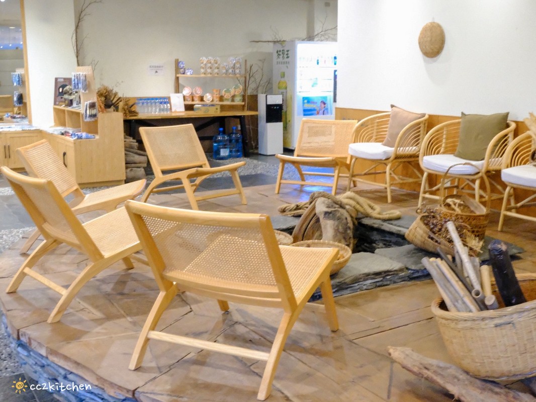 台東深度旅遊推薦!跟著「日日南島」解鎖南島文化的神祕體驗:樹皮花手作、海浦姜萬用膏DIY、支架大洋舟,結合台東城市博覽會,玩出最道地的原民風情、感受南島文化魅力! - 第51張圖