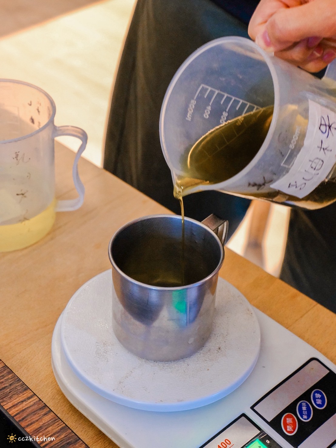 台東深度旅遊推薦!跟著「日日南島」解鎖南島文化的神祕體驗:樹皮花手作、海浦姜萬用膏DIY、支架大洋舟,結合台東城市博覽會,玩出最道地的原民風情、感受南島文化魅力! - 第106張圖