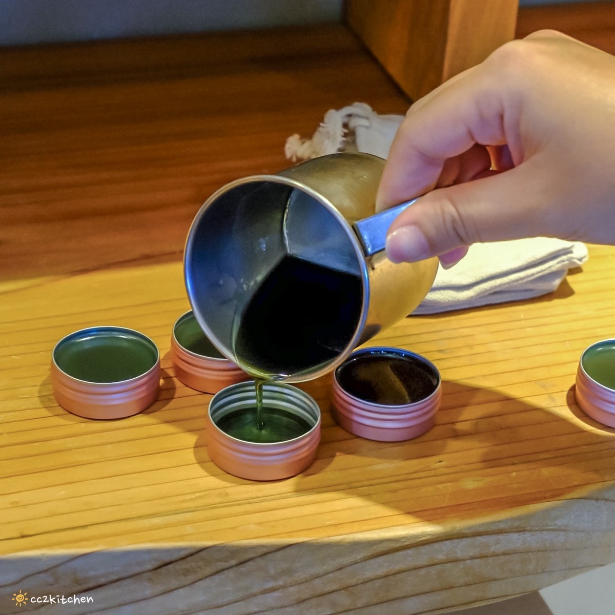 台東深度旅遊推薦!跟著「日日南島」解鎖南島文化的神祕體驗:樹皮花手作、海浦姜萬用膏DIY、支架大洋舟,結合台東城市博覽會,玩出最道地的原民風情、感受南島文化魅力! - 第107張圖