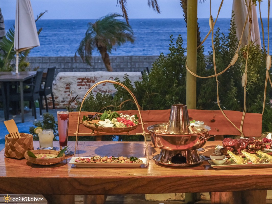 目前台東唯一炭燒野菜羊肉鍋就在「打鹿岸原住民人文主題餐廳-湛藍邊境」!地點鄰近富岡漁港~刺蔥料理、原民美食、海鮮餐廳、海景駐唱一次滿足的台東聚餐好去處! - 第1張圖 目前台東唯一炭燒野菜羊肉鍋就在「打鹿岸原住民人文主題餐廳-湛藍邊境」!地點鄰近富岡漁港~刺蔥料理、原民美食、海鮮餐廳、海景駐唱一次滿足的台東聚餐好去處!