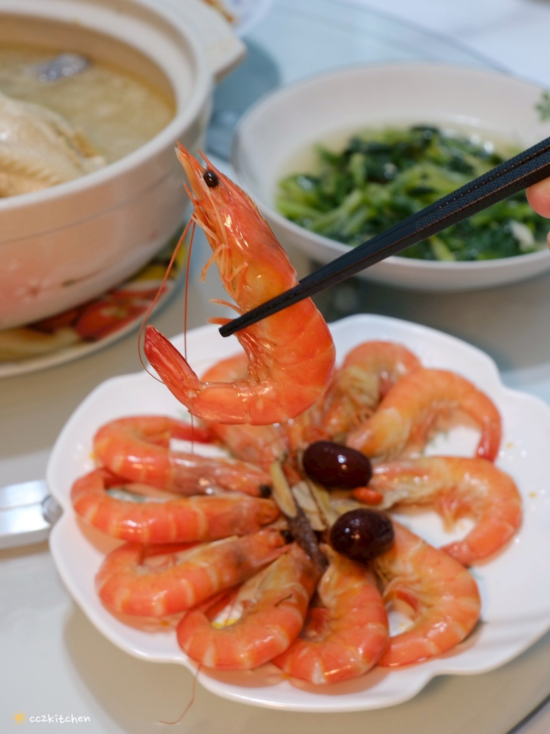 【2026團購年菜推薦】i3Fresh愛上新鮮 x 吳秉承師傅聯名「承福春禧小團圓」年菜開箱!名廚手路菜10分鐘快速上桌,免備料、0技巧,小家庭圍爐、過年宴客都適合的澎湃年菜組合。 - 第8張圖 【2026團購年菜推薦】i3Fresh愛上新鮮 x 吳秉承師傅聯名「承福春禧小團圓」年菜開箱!名廚手路菜10分鐘快速上桌,免備料、0技巧,小家庭圍爐、過年宴客都適合的澎湃年菜組合。