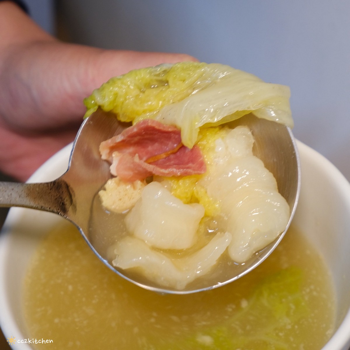 【2026團購年菜推薦】i3Fresh愛上新鮮 x 吳秉承師傅聯名「承福春禧小團圓」年菜開箱!名廚手路菜10分鐘快速上桌,免備料、0技巧,小家庭圍爐、過年宴客都適合的澎湃年菜組合。 - 第20張圖 【2026團購年菜推薦】i3Fresh愛上新鮮 x 吳秉承師傅聯名「承福春禧小團圓」年菜開箱!名廚手路菜10分鐘快速上桌,免備料、0技巧,小家庭圍爐、過年宴客都適合的澎湃年菜組合。