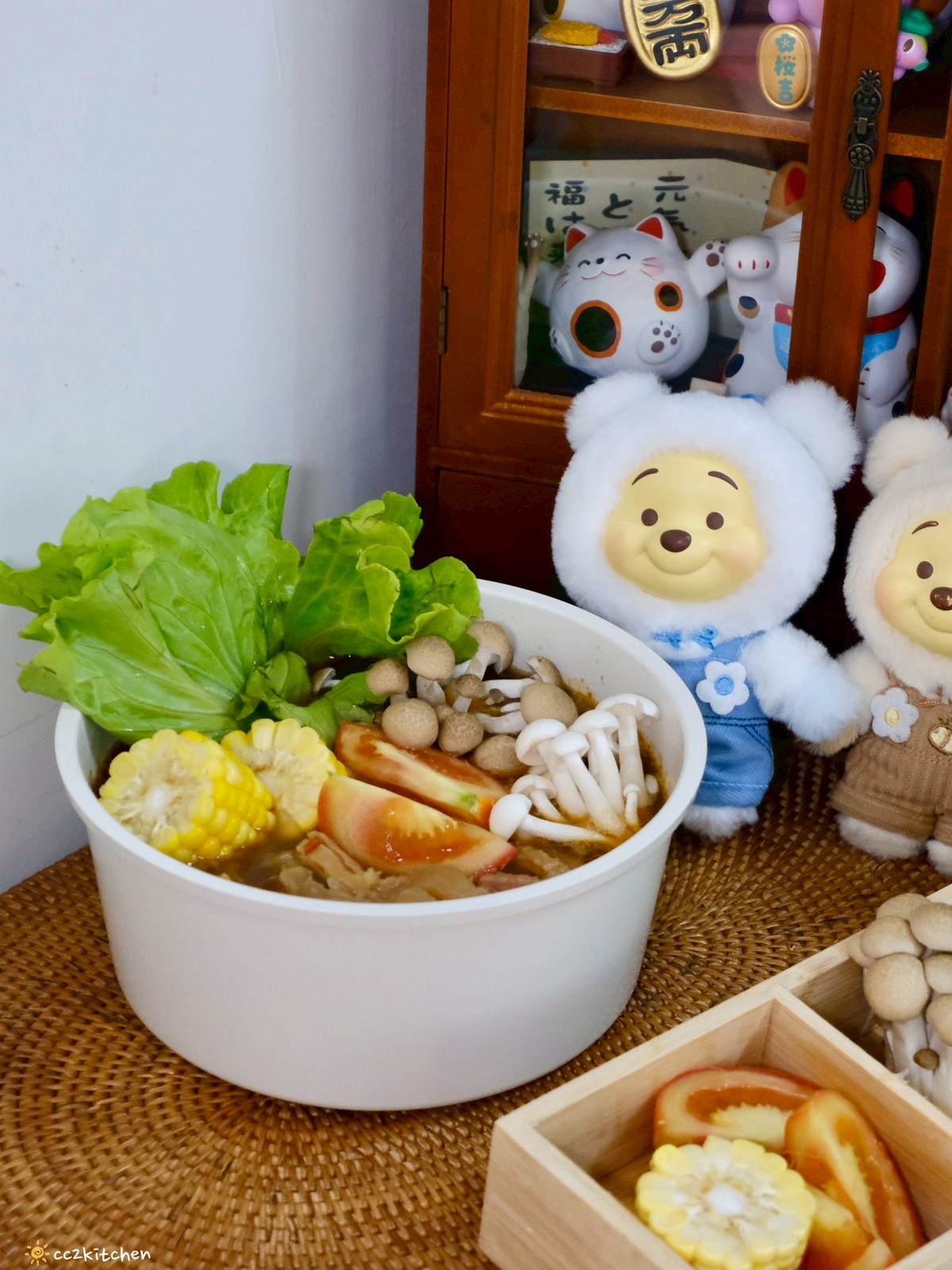 【團購美食開箱】i3Fresh 愛上新鮮 × 國宴大廚阿基師聯名「牛三寶老饕牛肉爐」,居家火鍋、牛三寶牛肉麵一次搞定!冷凍料理包快速上桌、暖心、暖胃又美味。 - 第20張圖 【團購美食開箱】i3Fresh 愛上新鮮 × 國宴大廚阿基師聯名「牛三寶老饕牛肉爐」,居家火鍋、牛三寶牛肉麵一次搞定!冷凍料理包快速上桌、暖心、暖胃又美味。