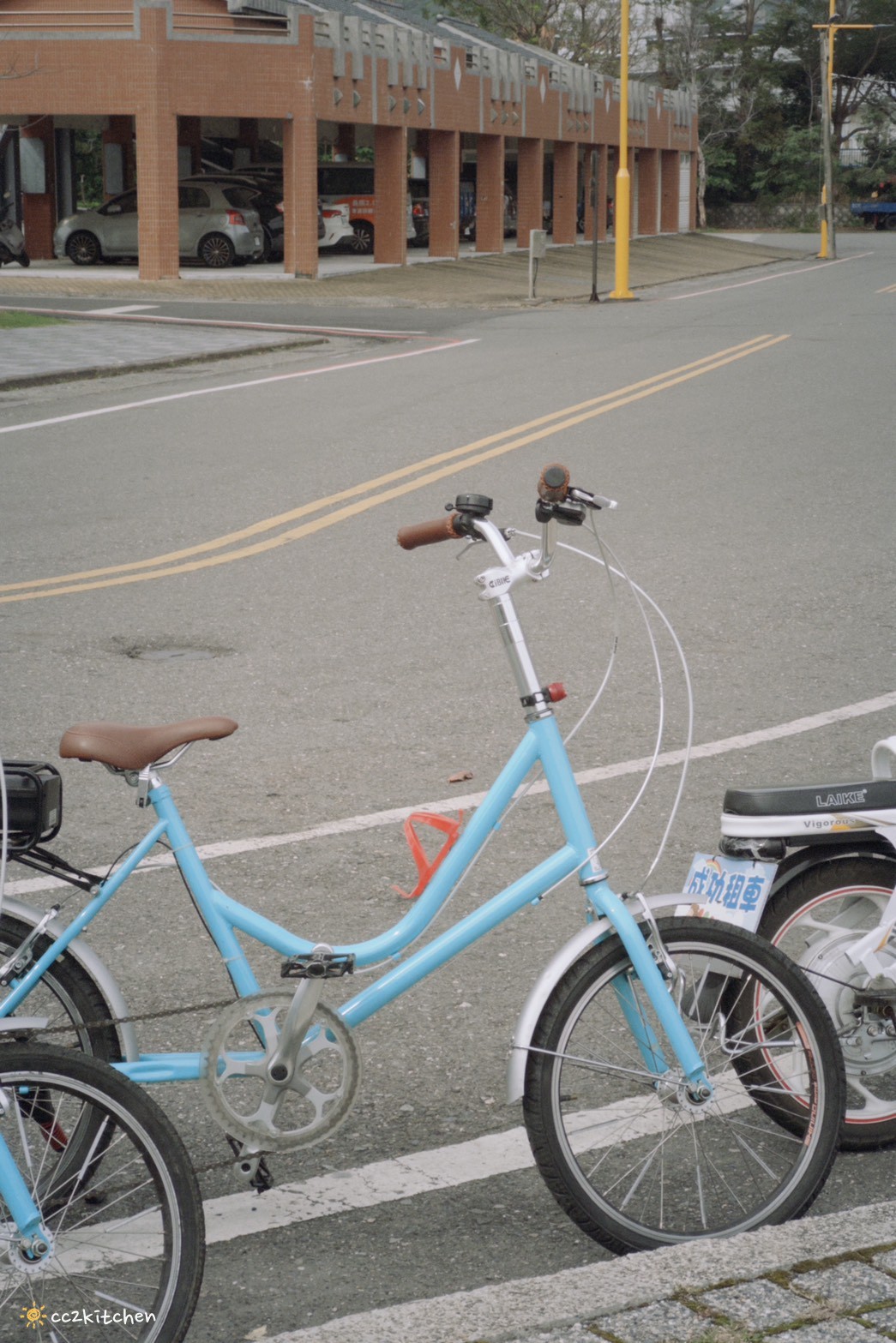 吃飯也可以是一場旅行！台東成功「成功毛利屋」，騎電輔車走入成功小鎮的食魚教育慢旅體驗，預約制私廚料理×漁港走讀，用五感認識台東成功的海味日常。