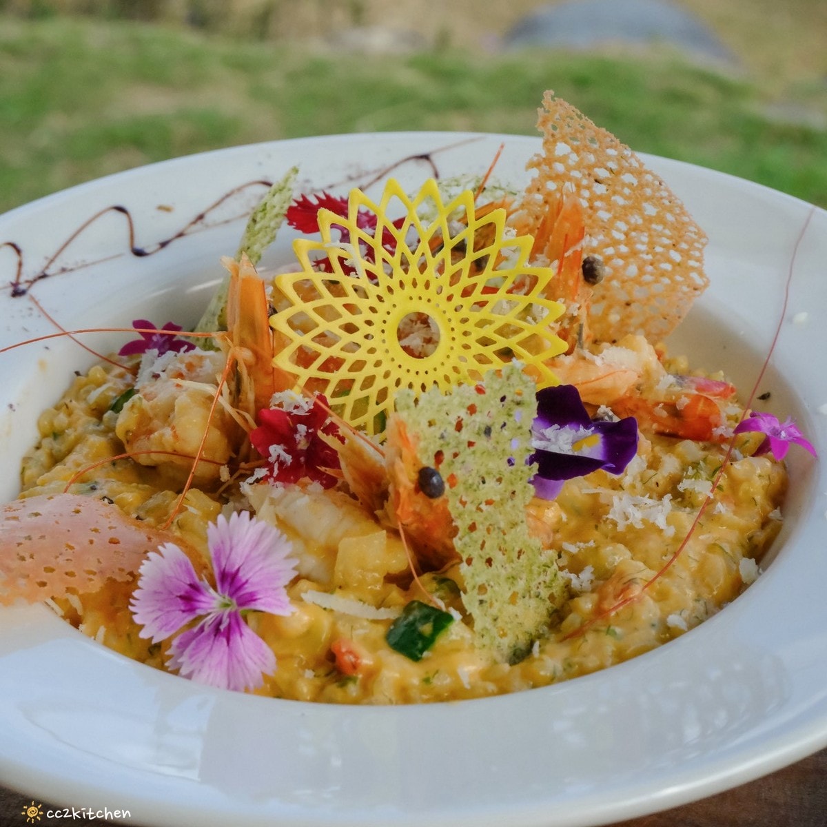 台東成功八邊「里漾餐廳 Lyang」，藏在海岸公路上的海景秘境小餐館！海景第一排，邊吃飯邊看海～義法料理結合在地食材！成功私房口袋名單推薦。