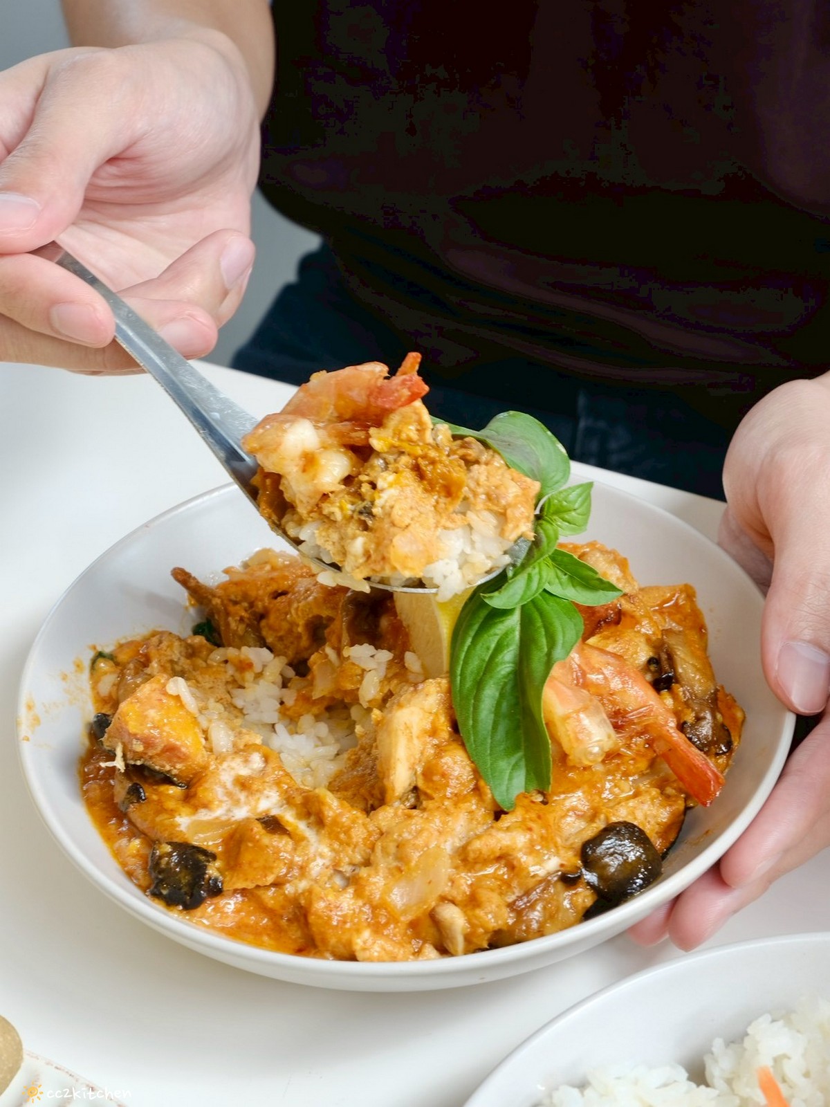 台東成功咖啡廳推薦「椰風浪鼓」純白貨櫃屋、椰林環繞,海邊的世外桃源。 - 第24張圖 台東成功咖啡廳推薦「椰風浪鼓」純白貨櫃屋、椰林環繞,海邊的世外桃源。