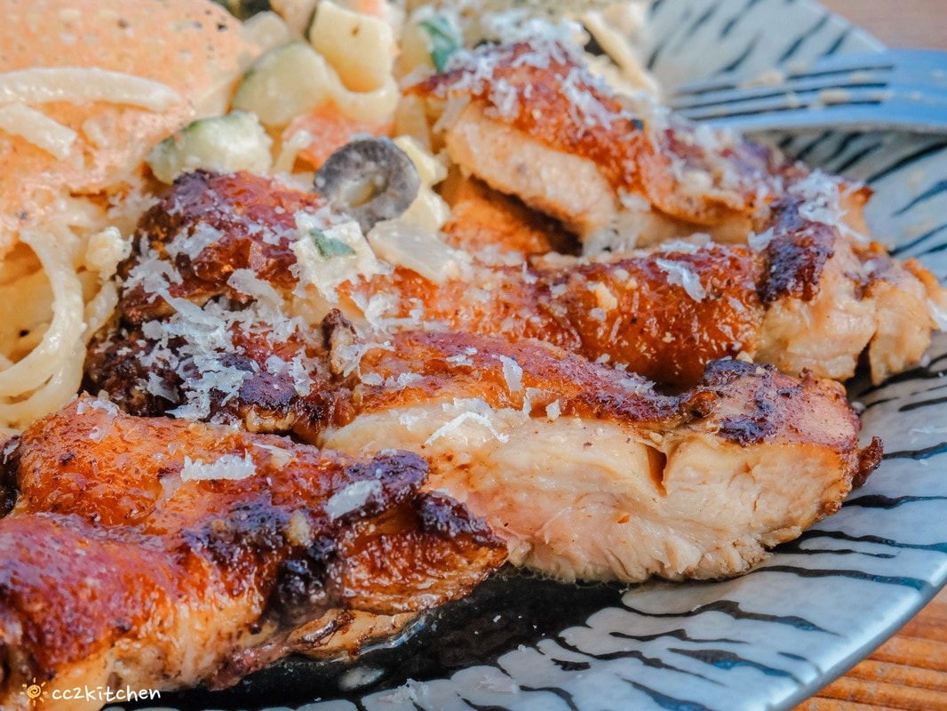 台東成功八邊「里漾餐廳 Lyang」，藏在海岸公路上的海景秘境小餐館！海景第一排，邊吃飯邊看海～義法料理結合在地食材！成功私房口袋名單推薦。