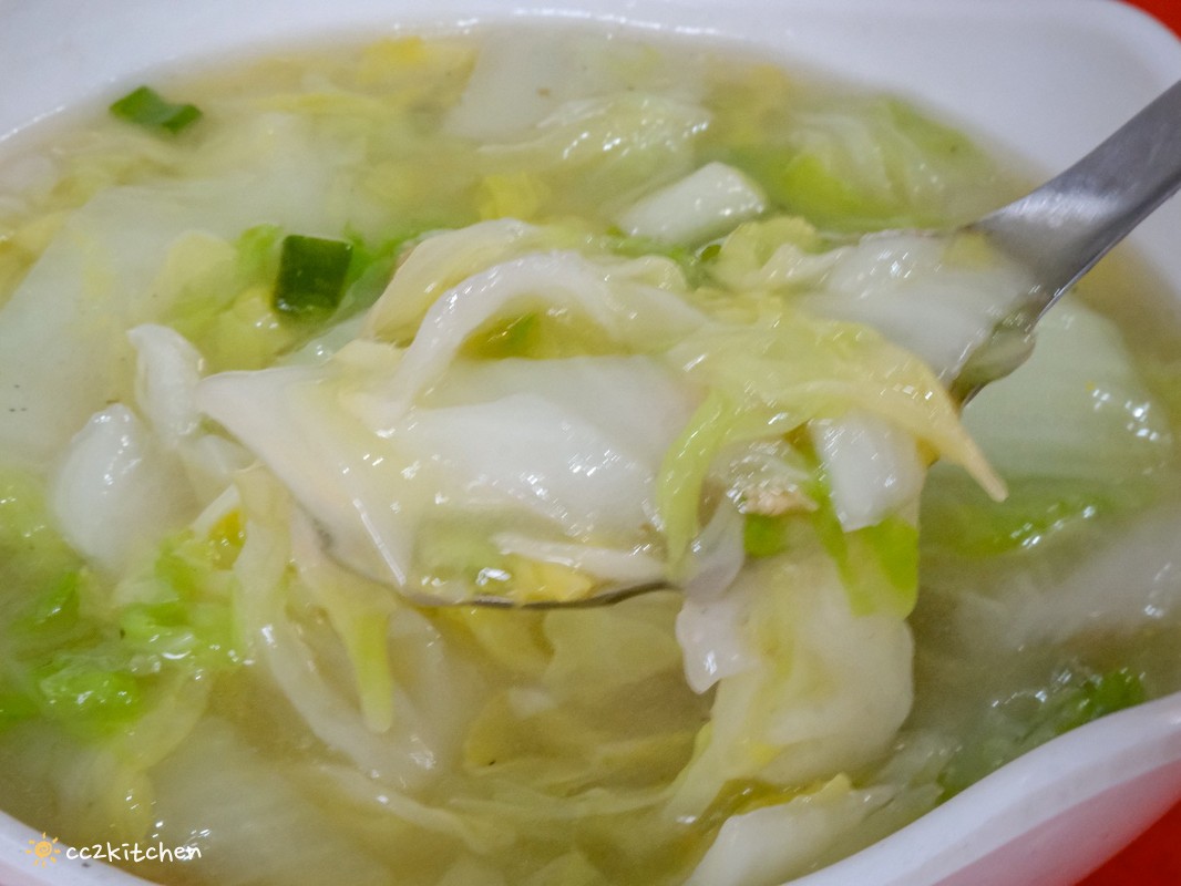 台東鹿野美食推薦「李伯伯食堂」,藏身武陵綠色隧道的隱藏版眷村家常菜,四菜一湯600元起,平價大份量,家庭聚餐與團客用餐首選! - 第18張圖 台東鹿野美食推薦「李伯伯食堂」,藏身武陵綠色隧道的隱藏版眷村家常菜,四菜一湯600元起,平價大份量,家庭聚餐與團客用餐首選!