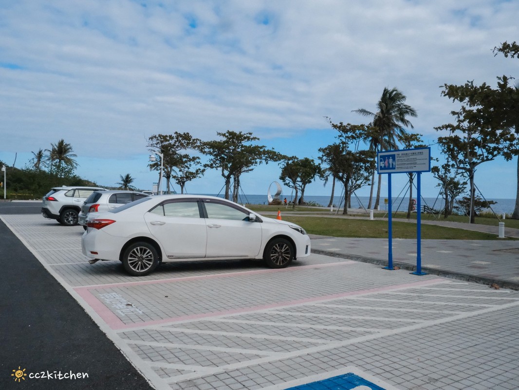 台東新開幕海景咖啡廳推薦！「浪潛水渚橋海洋園區」，坐擁太平洋第一排視角、台東海線必訪下午茶新地標、結合海洋教育與療癒系景觀空間，離市區只需30分鐘。