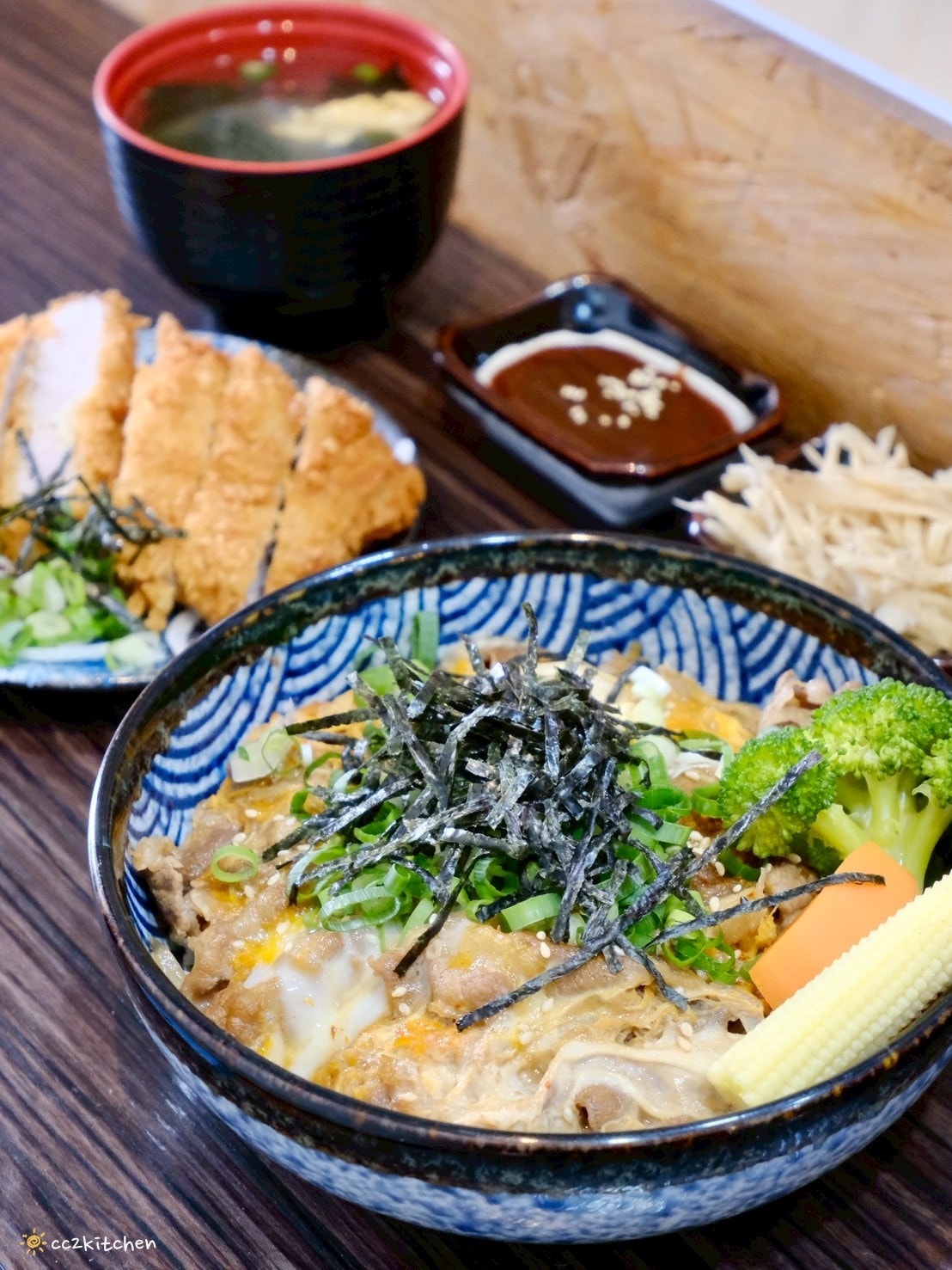 台東知本美食推薦!「双口町手作日式豬排」目前知本唯一炸豬排、丼飯專賣店,在地人私藏高CP值小店!Google高評價的知本隱藏版美食~ - 第10張圖 台東知本美食推薦!「双口町手作日式豬排」目前知本唯一炸豬排、丼飯專賣店,在地人私藏高CP值小店!Google高評價的知本隱藏版美食~