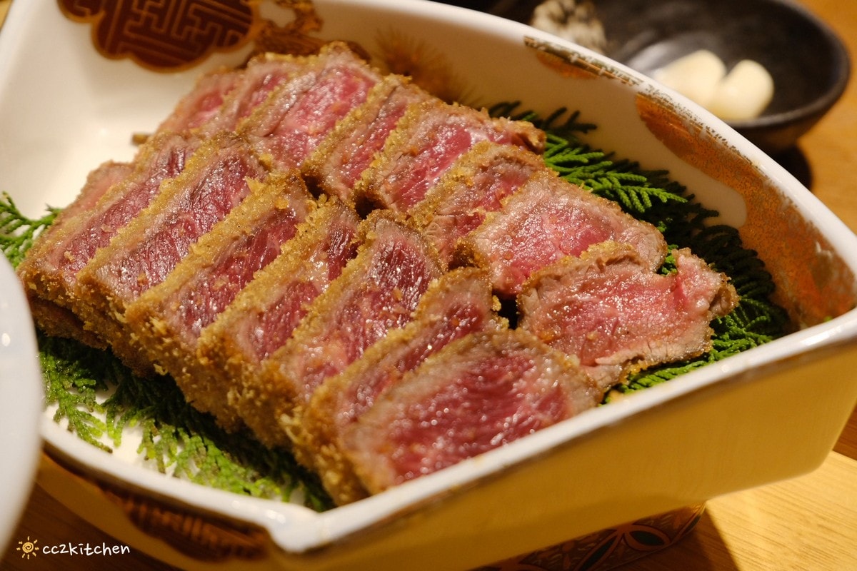 台南必吃日式炸牛排「萩椛牛かつ專門店」安平新店開幕！高雄人氣炸牛排進軍台南，個人烤爐、雙拼定食、酥炸霜降牛推薦～