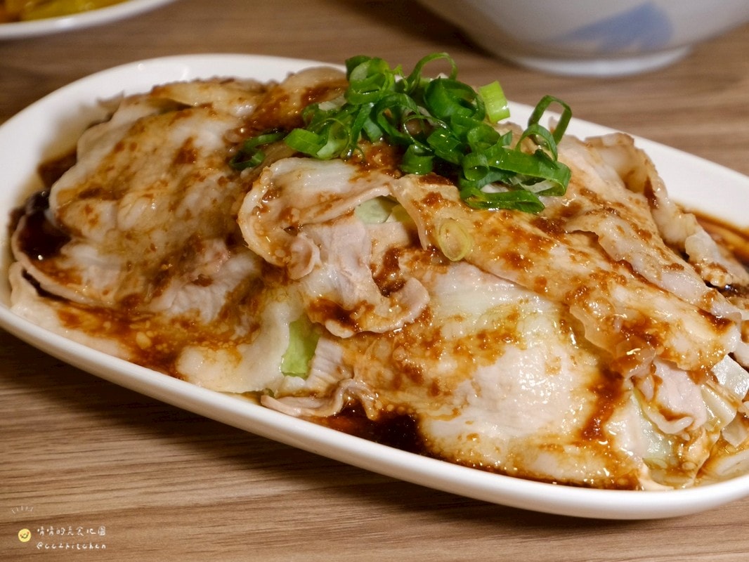 台東必吃美食推薦！70年老店「老東台米苔目」4/1重新開幕啦～全新摩登復古風裝潢氣派登場，必吃老台東味米苔目、古早味米苔目冰，一次解鎖台東在地經典小吃與創新甜品。