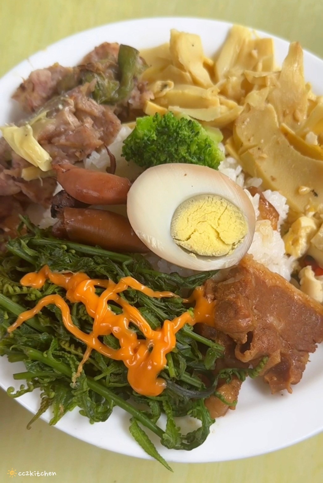 台東知本美食懶人包推薦！知本溫泉必吃20間人氣小吃與餐廳整理。