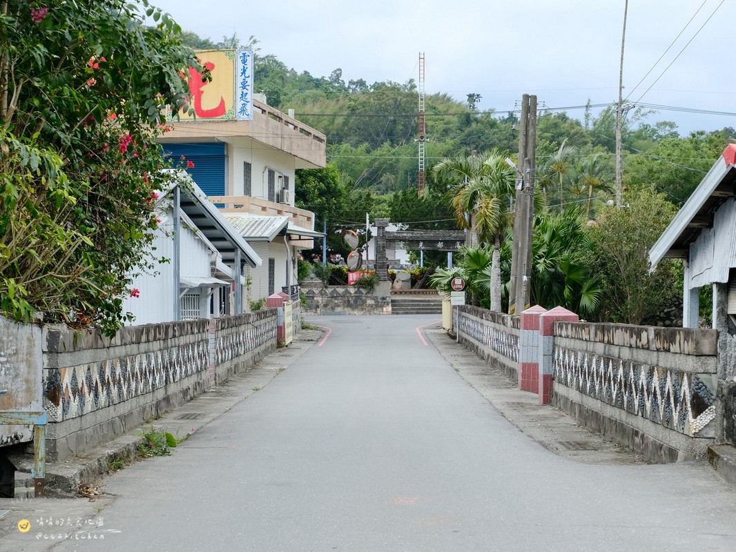 台東兩天一夜深度旅遊:「日日南島」療癒系慢旅,走進縱谷與海線的生活日常,從炙燒席烙飯糰、手搓愛玉到阿美族營火古調,感受人與土地最深的連結。 - 第13張圖 台東兩天一夜深度旅遊:「日日南島」療癒系慢旅,走進縱谷與海線的生活日常,從炙燒席烙飯糰、手搓愛玉到阿美族營火古調,感受人與土地最深的連結。