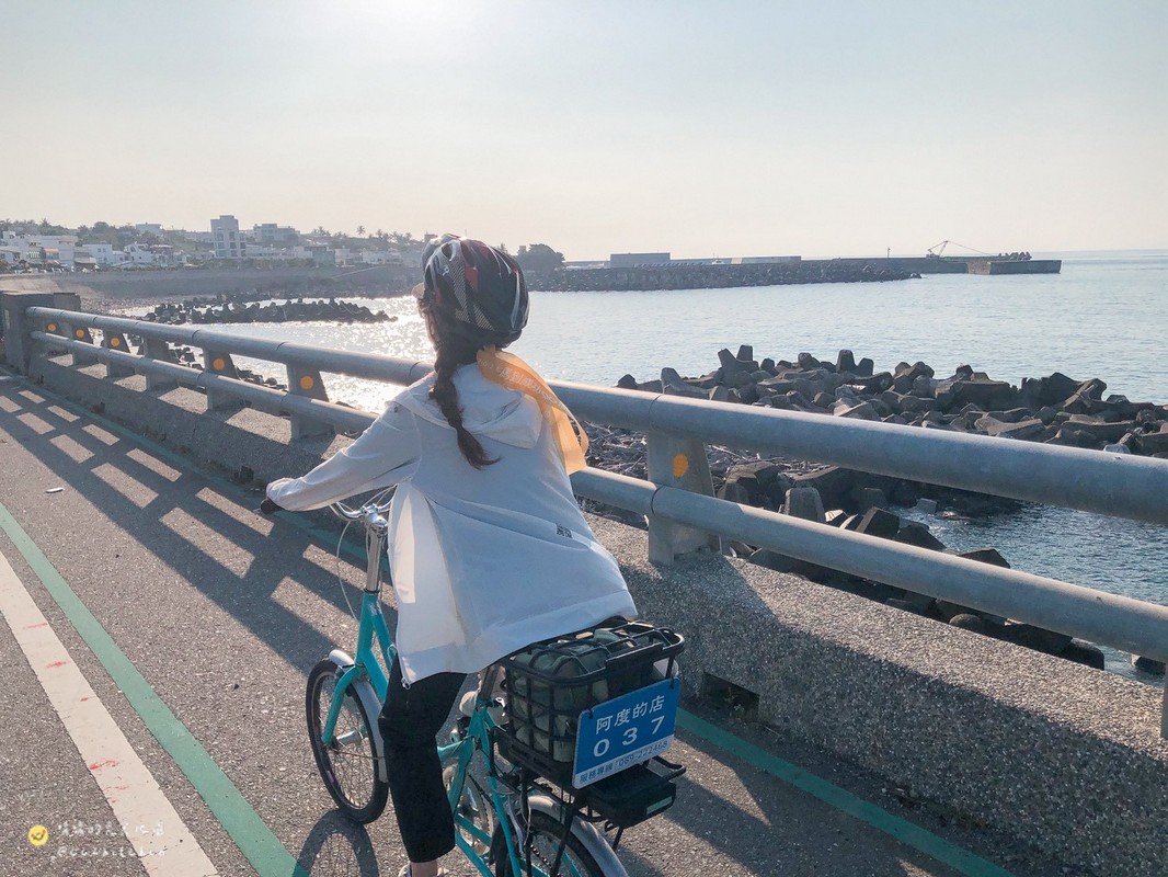 【2026世界自行車日】台東半日遊推薦!跟著「馬到成功・漫遊渚橋」騎電輔車漫遊台東東海岸,探訪小野柳、海賊灣秘境與渚橋海洋園區。 - 第19張圖 【2026世界自行車日】台東半日遊推薦!跟著「馬到成功・漫遊渚橋」騎電輔車漫遊台東東海岸,探訪小野柳、海賊灣秘境與渚橋海洋園區。