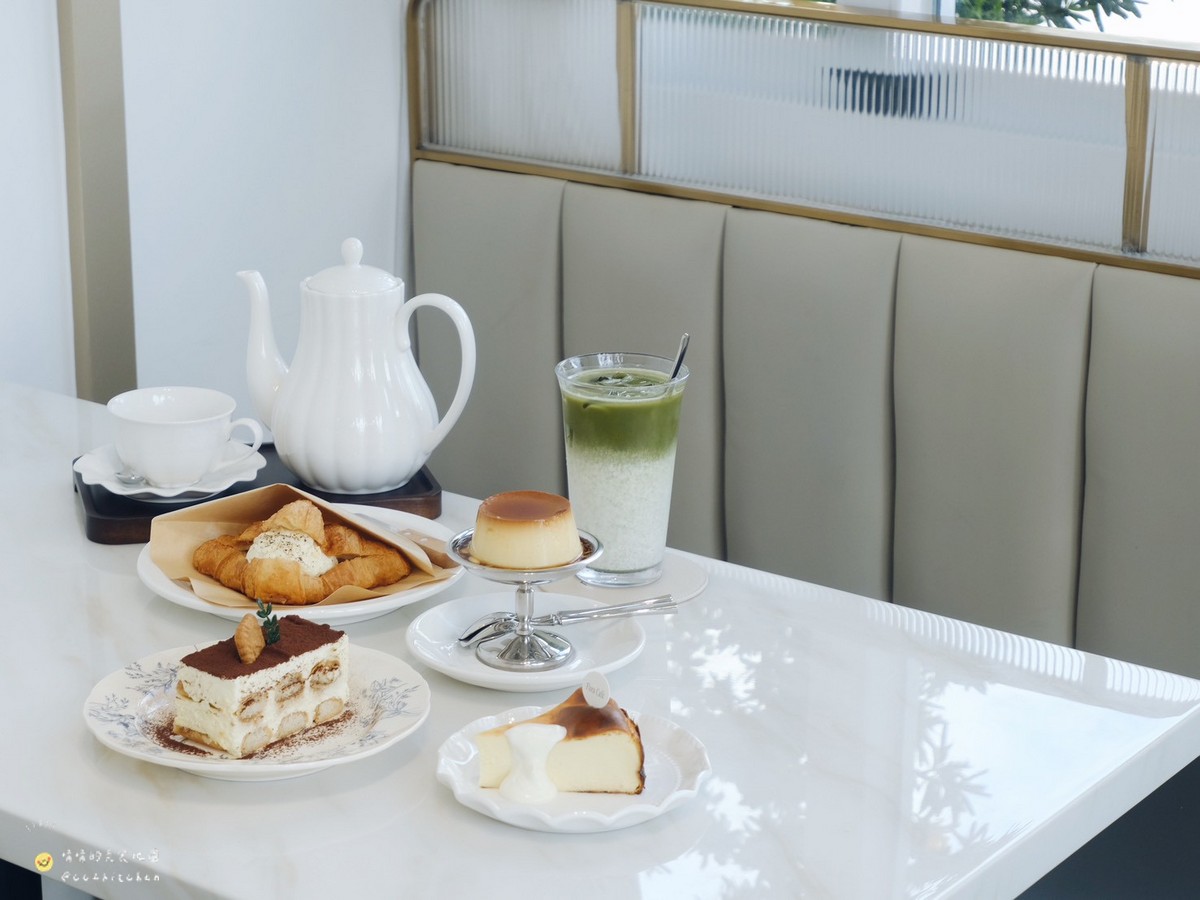 台東市區咖啡廳推薦！「Flora Café」韓系唯美咖啡廳，鄰近台東火車站～台東下午茶聚會好去處。