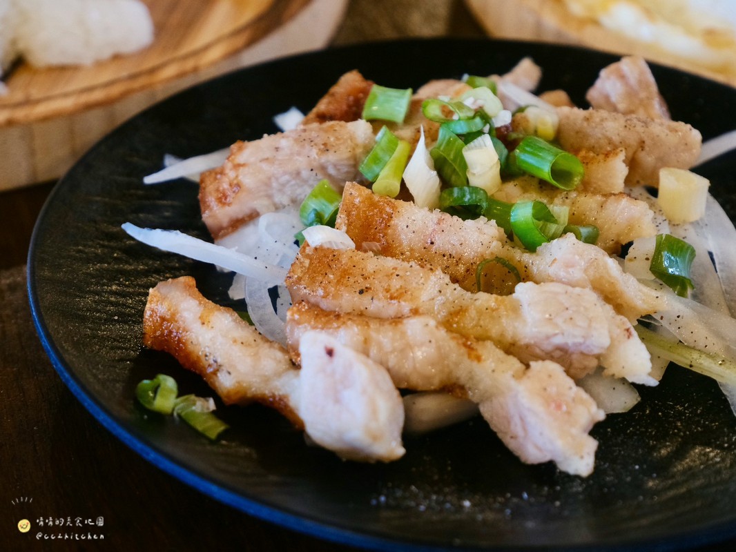 台東長濱美食推薦！「三個男人」部落風味簡餐，來長濱別只吃無菜單料理～返鄉青年結合部落媽媽手藝打造的美味食堂。